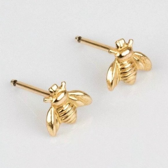 Jewelry - New 18K Yellow Gold Stud Bee Earrings